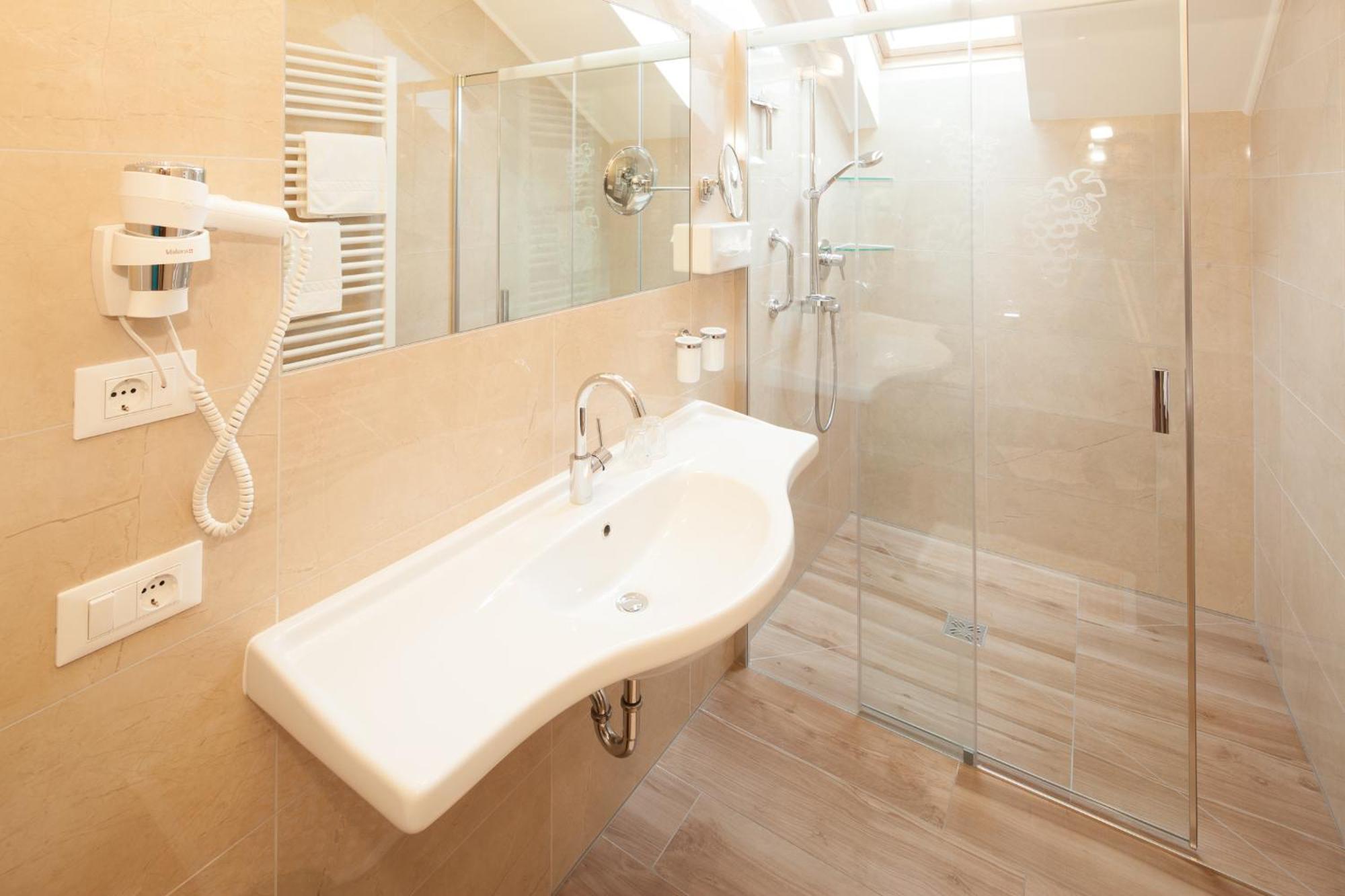 Residence Preyhof Caldaro Εξωτερικό φωτογραφία